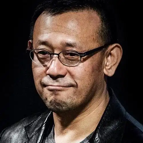 事实证明,消失6年的"鬼才导演"姜文,已经走上了另一条大道