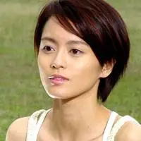 清新靓女梁咏琪qq头像_娱乐圈的玉女掌门人