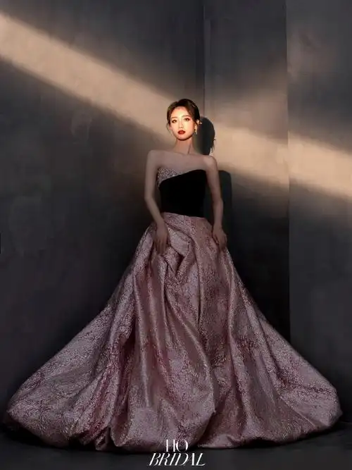 刘亦菲同款微醺玫瑰华丽礼服95玫瑰的故事