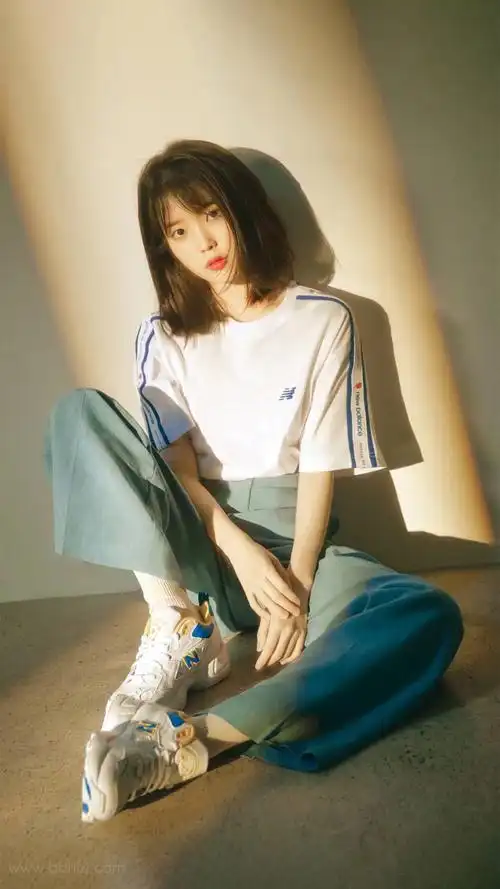 iu李知恩手机壁纸