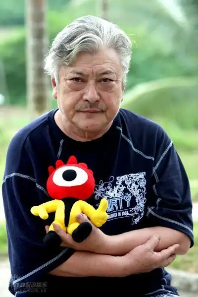 图文:《仰角》探班-导演陈家林手持小浪