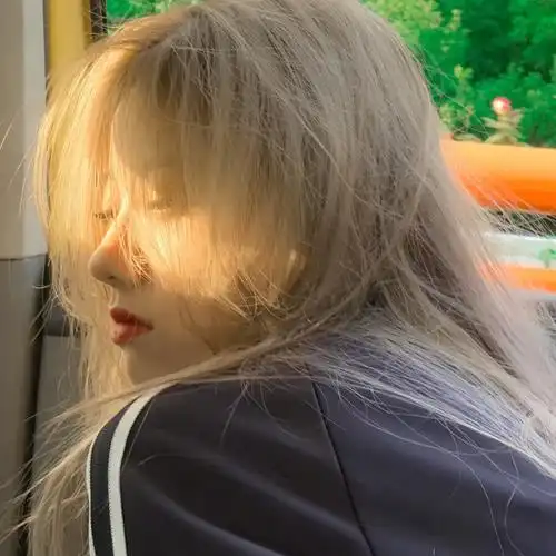 港风厌世风美女头像