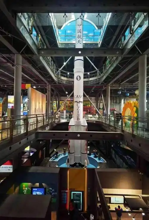 南京科技馆是一个现代化,多功能的科普活动场馆,位于中国江苏省南京市