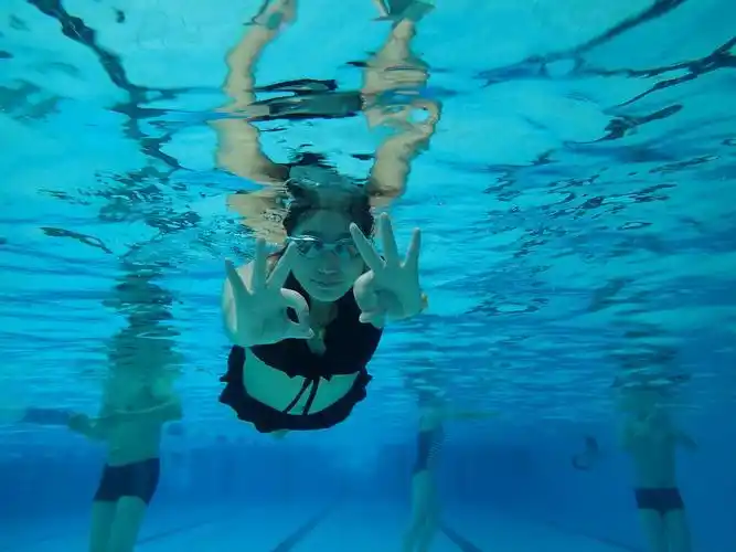 活动照片-激情夏日 一起学游泳