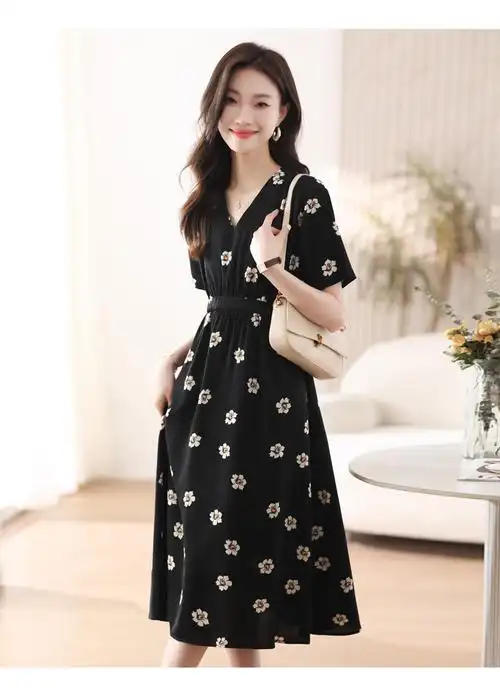 实拍 雪纺连衣裙女2024夏季新款韩版过膝中长款收腰气质印花裙子 - 17