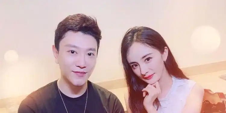 梅开二度?杨幂"新男友"疑似现身,多张亲密合照流出