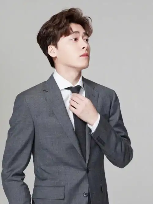 李易峰另一半分析