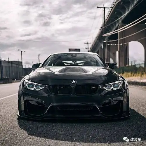 抽奖送台改装车?资深土豪玩家改出超吸睛宽体宝马m4_太平洋号