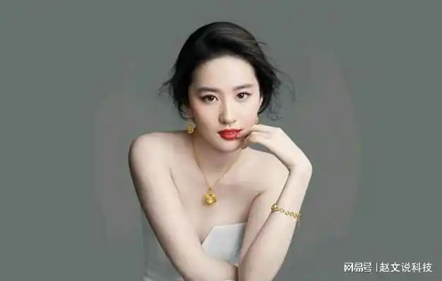 知名演员刘亦菲给赛车换轮胎动作麻利8秒完成工装又美又飒