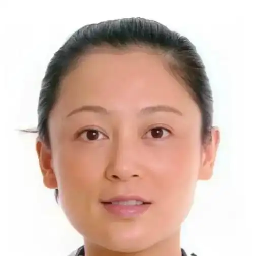 展开10位素颜证件照的女明星对比,有的差距太大,刘亦菲素颜清纯