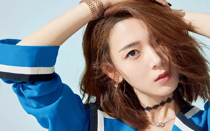 陈瑶时尚杂志写真图片桌面壁纸