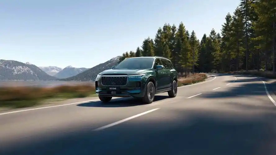 理想汽车的6月改写蔚小理格局登上造车新势力榜首