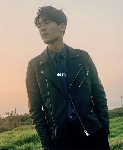 萧立呈的自画像