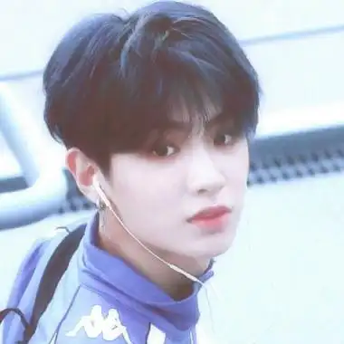 黄明昊头像图片大全高清帅气的黄明昊头像高清