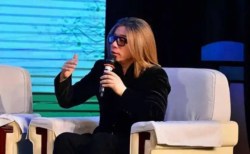 歌手郭峰:22岁成名,一生奉献音乐,61岁仍未婚无子_父亲_首歌_创作