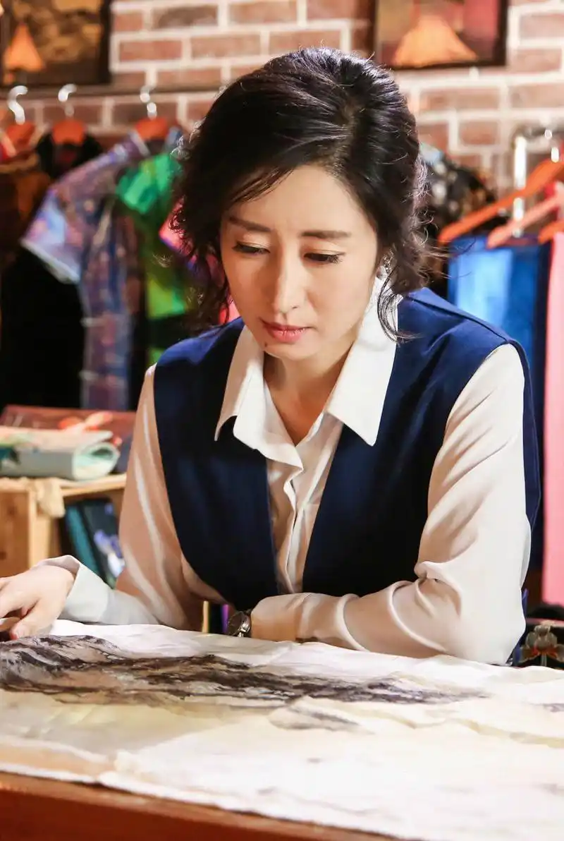 刘敏涛因为遇见你剧照高清图片