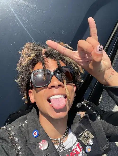 【免费可商用】想要成为iann dior吗试试这个beat "rest" iann dior