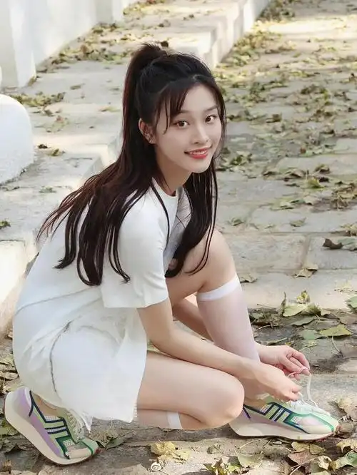 上海戏剧学院钟雯冠