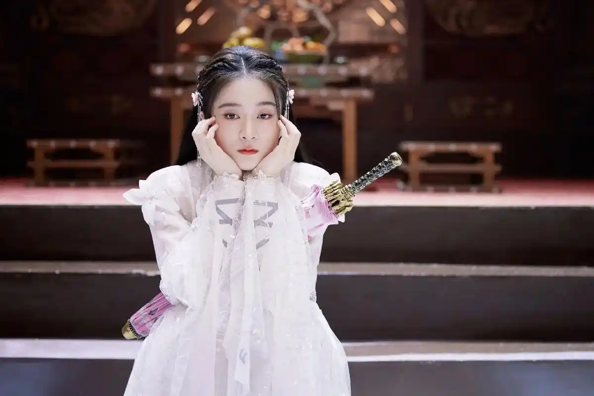 墨白 2022年的最后,你想对自己说点什么呢?#张雪迎 # - 抖音