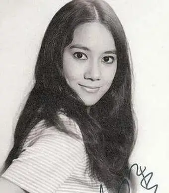 丁佩年轻时美照,倾国倾城