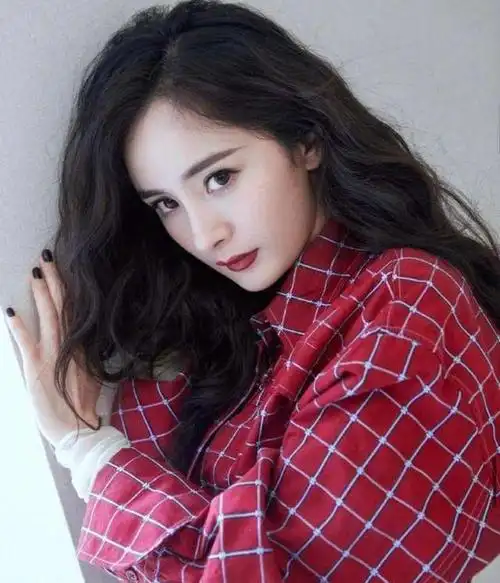 拉芳广告女孩杨幂时隔12年骨骼容貌大变样