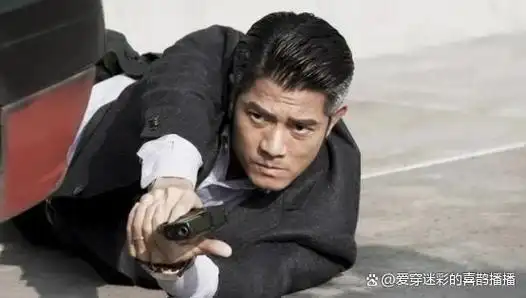 方媛携全家为郭富城庆生 两女儿甜美可爱颜值超高