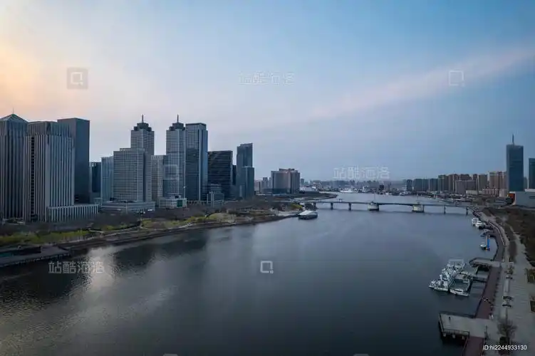 天津滨海新区海河响螺湾于家堡金融中心风光