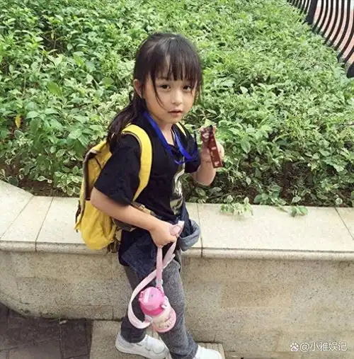 很多人纷纷前往刘楚恬妈妈的社交平台询问.