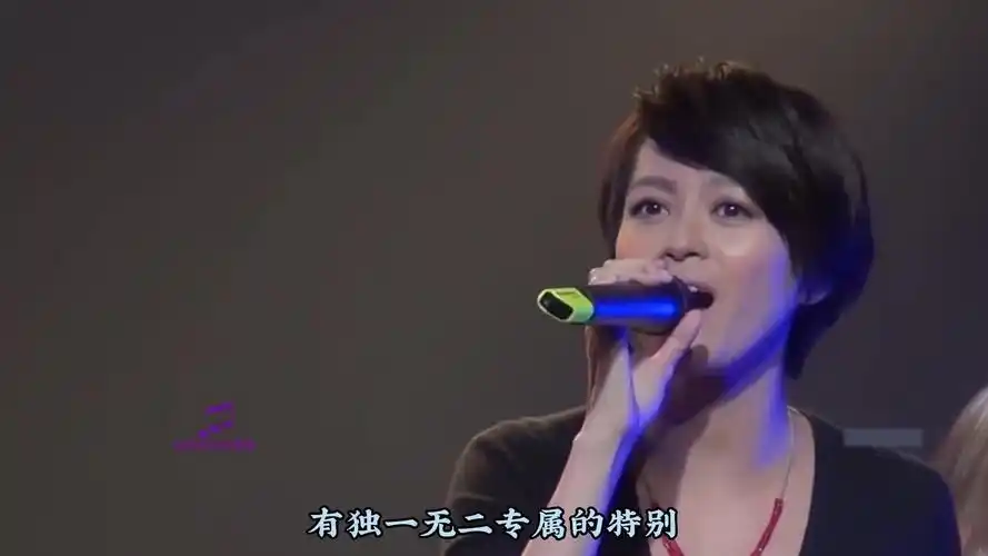 梁咏琪代表作胆小鬼短发的梁咏琪太美了唱歌又好听爱了爱了梁咏琪