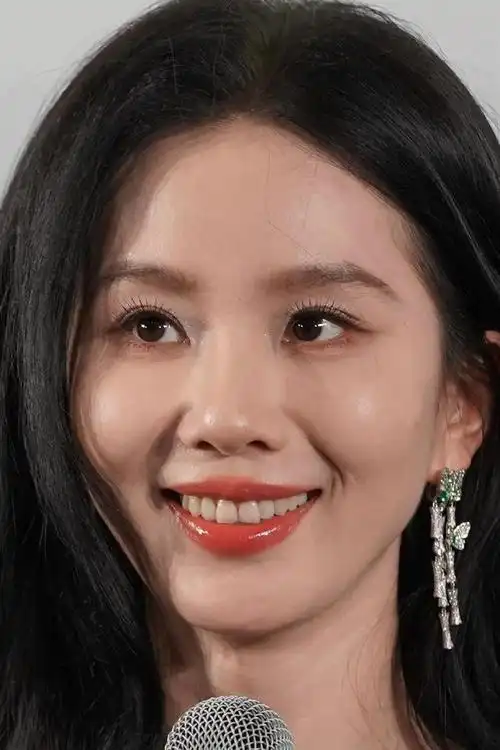 刘诗诗脸上竟然有痘印