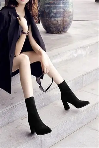 尖头后拉链中筒袜子靴弹力靴高跟短靴女弹力加绒保暖马丁靴单靴女靴子