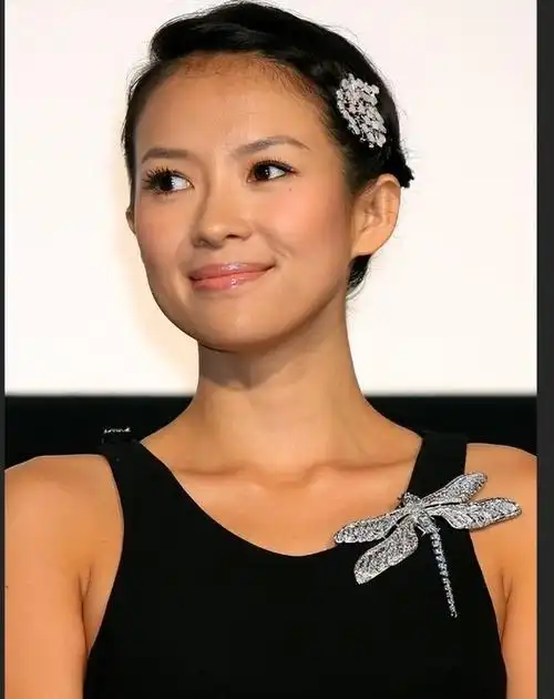 而,最近一则新闻却让人眼前一亮,那就是关于章子怡素颜照的意外曝光.