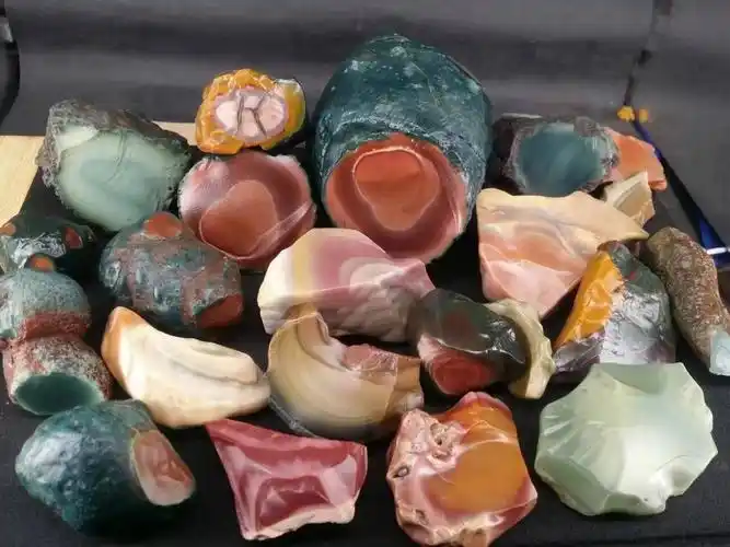 上帝的首饰盒…………阿拉善玛瑙