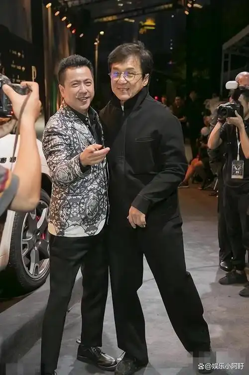 华谊兄弟影视公司是签约最多明星出道的公司之一,创始人是王中磊和王