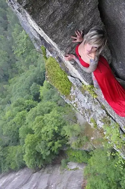 世界上最危险的婚纱照,摄影师们请勿模仿