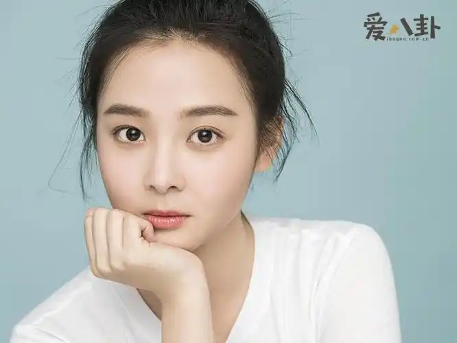 【维看】杨丽晓是释小龙老婆吗 2人真实关系起底