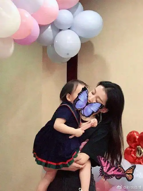 女儿大福迎2岁生日孙怡董子健为其庆生超温馨