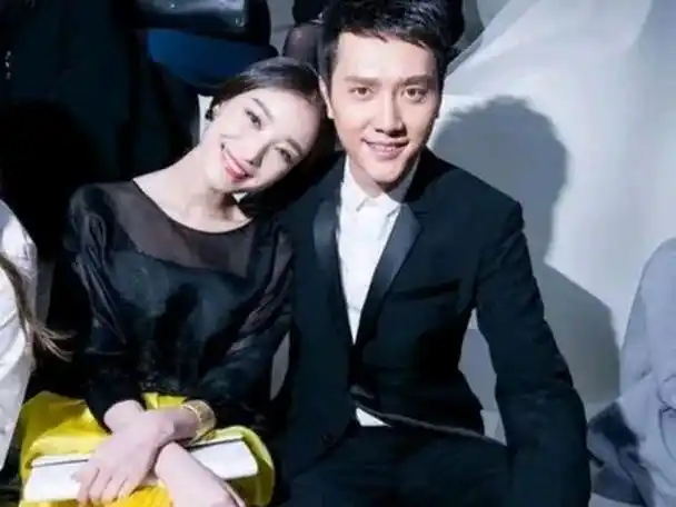 突发:赵丽颖传来喜讯,和冯绍峰离婚三年的她,现今已成人生赢家