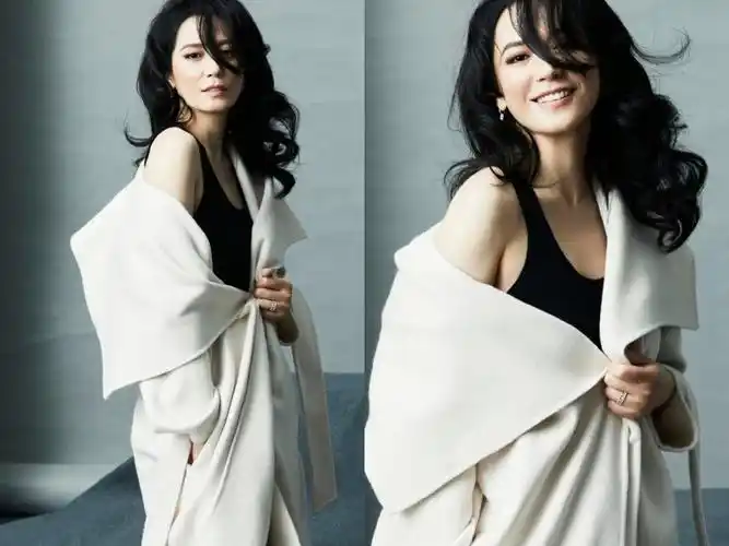 穿紧身背心身材纤细,一头卷发显妩媚|俞飞鸿|紧身|身材_新浪新闻