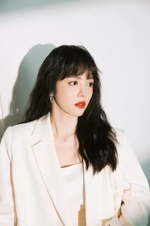 蔡文静你好星期六