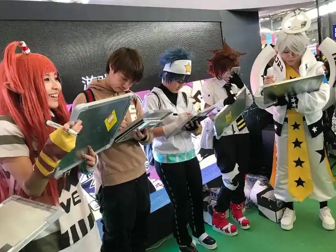 漫展速报cp21凹凸主创声优见面会速报