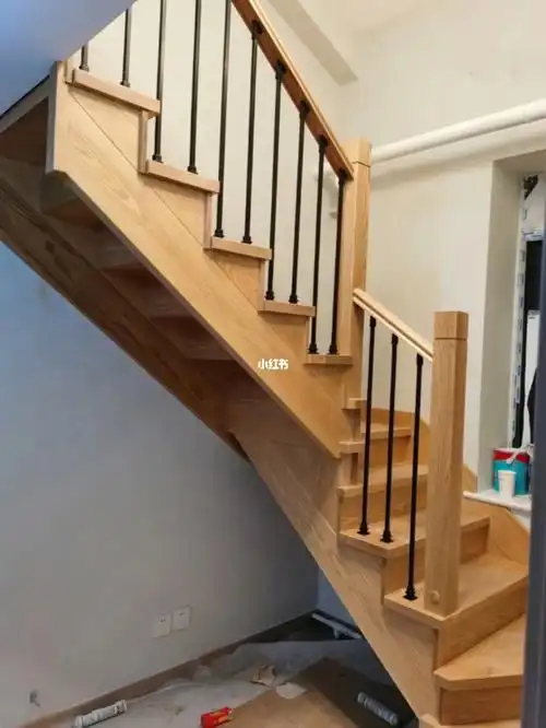 实木楼梯  #青岛  #别墅  #原木风  #实物实拍  #专业的事交给专业的