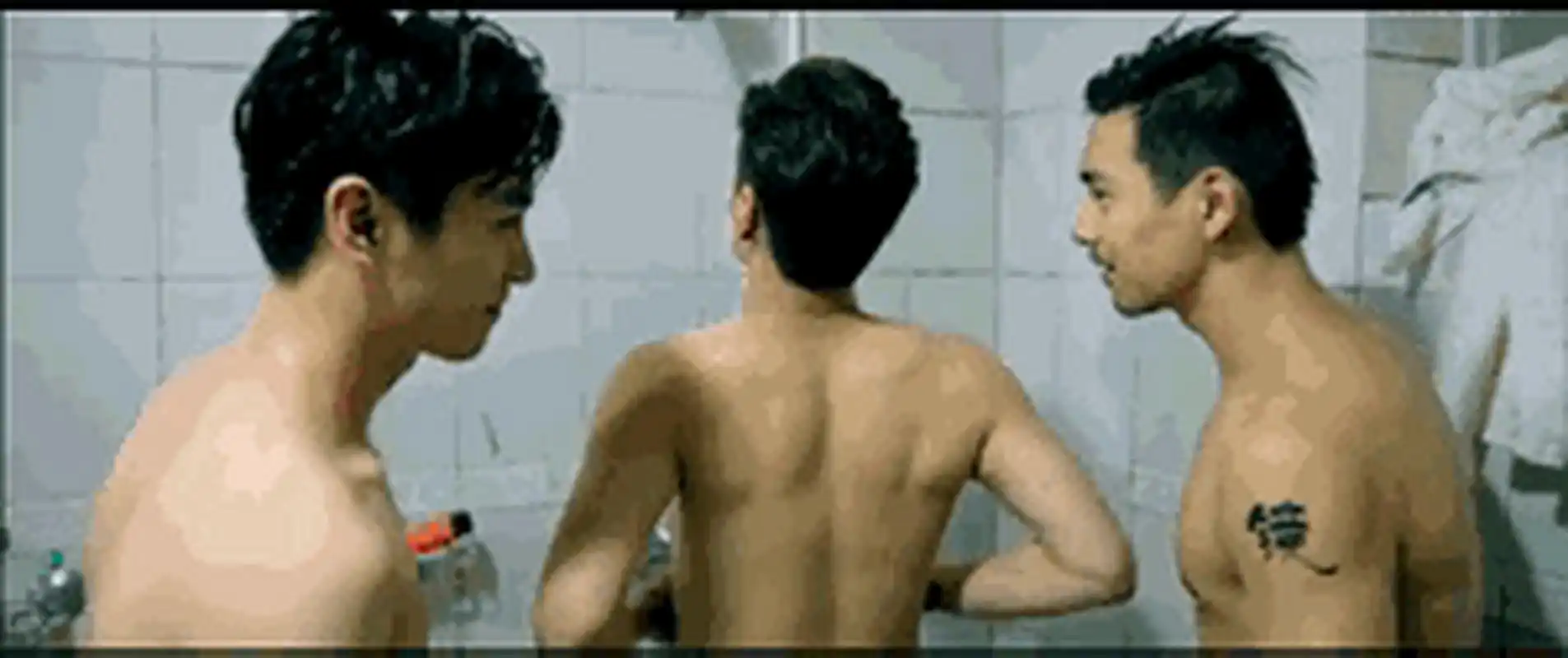 李现腹肌男神其实是自律狂魔! |现男友|帅哥腹肌体育生 《睡在我上铺