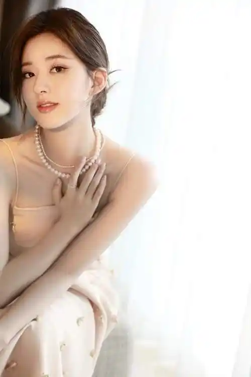 盘点最美珍珠项链女明星_网易订阅