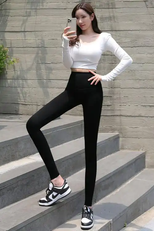 高腰打底裤外穿九分