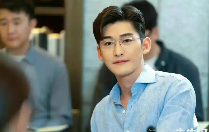 "油腻派"新掌门人张翰,为什么要学被嫌弃了一生的松子做鬼脸_表情