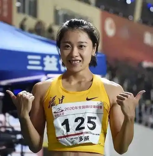 葛曼棋7秒21秒,再夺全国室内田径60米冠军!