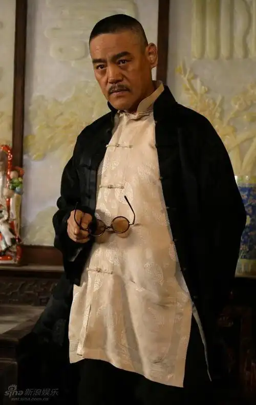 资料图片铁梨花人物巍子饰赵元庚5