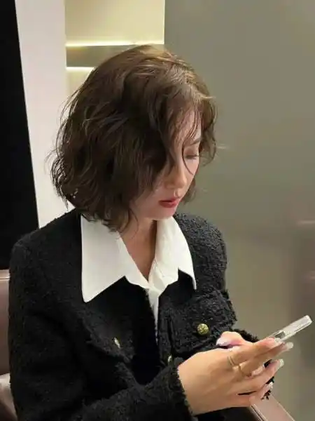 短发尴尬期发型推荐～法式烫发蛋卷头～～北京烫发 法式慵懒卷 港风