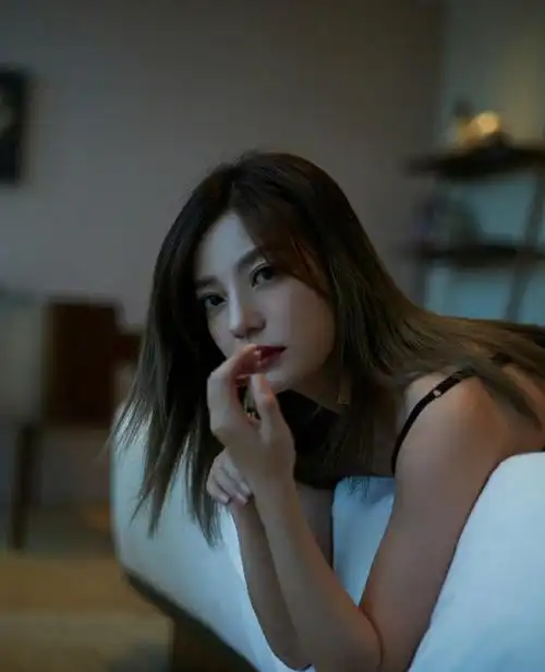 赵薇近照写真-赵薇素颜近照-赵薇年轻照片(21p)